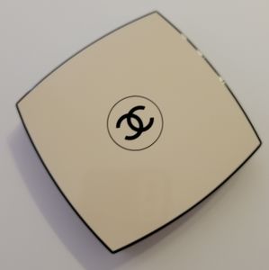 |EMPTY|  C H A N E L  compact